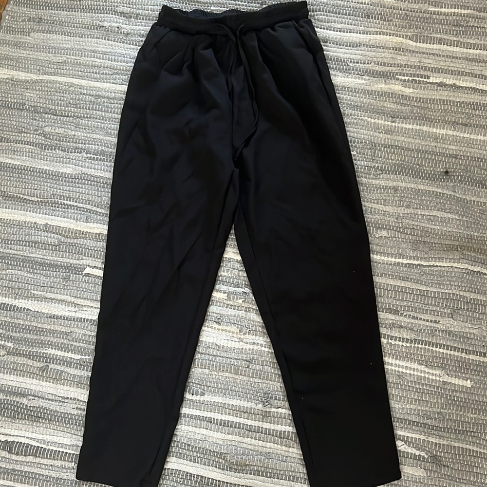 PRETTYLITTLETHING JOGGERS